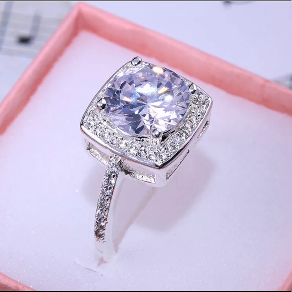 Round Cut Cubic Zirconia 925 Silver Filled Ring 10
